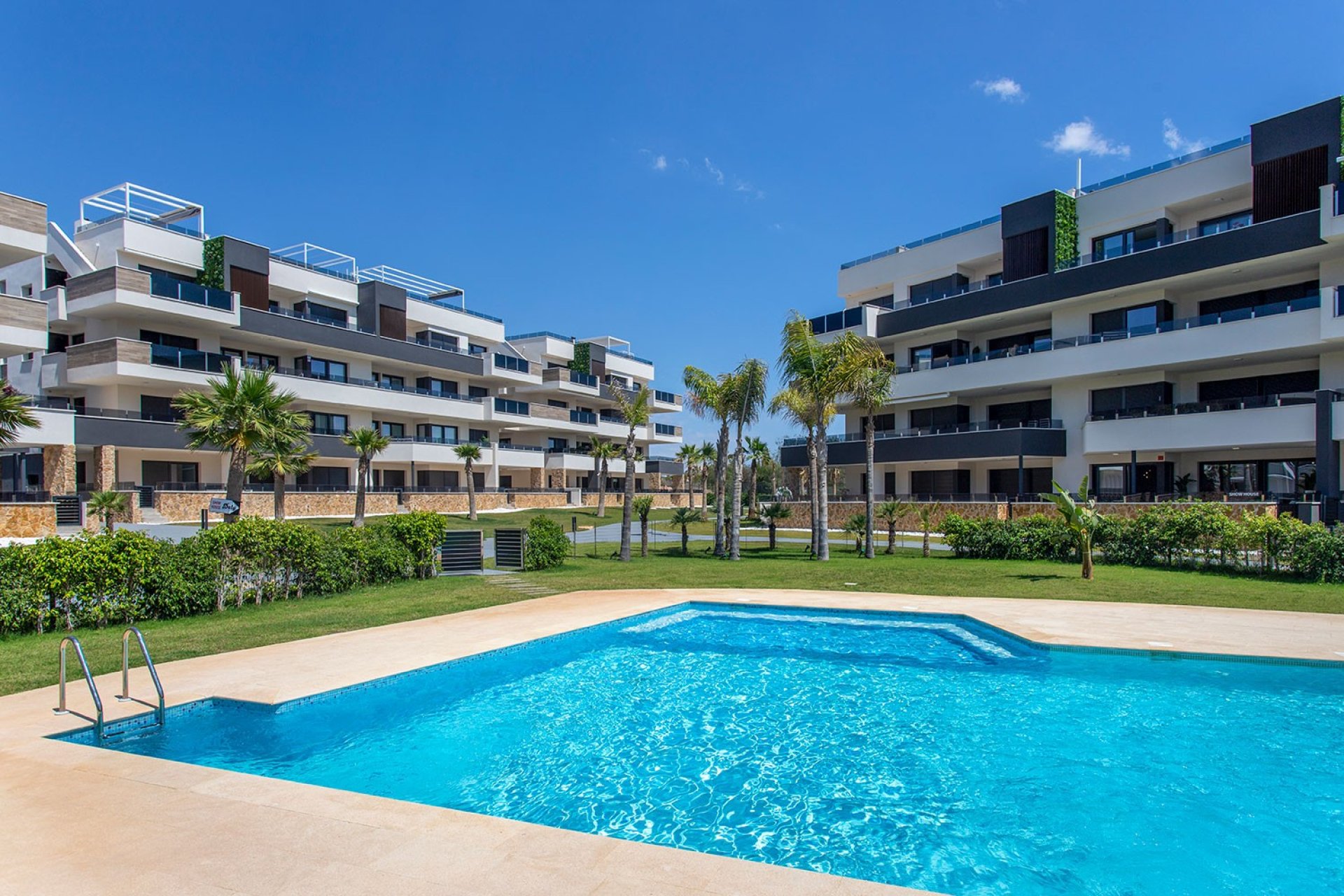 Resale - Apartment - Orihuela - Orihuela Costa