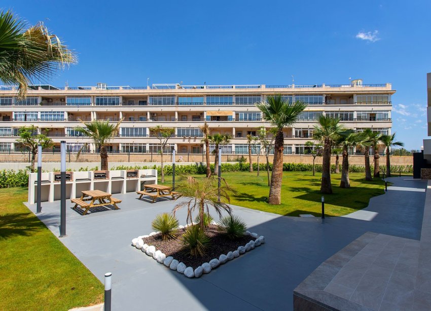 Resale - Apartment - Orihuela - Orihuela Costa