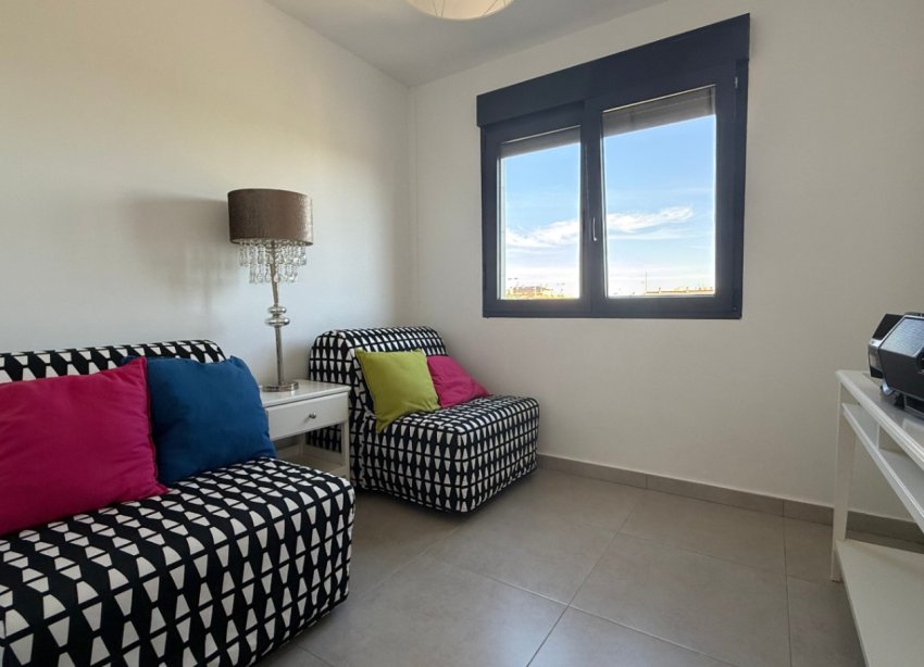 Resale - Apartment - Pilar de la Horadada - Costa Blanca