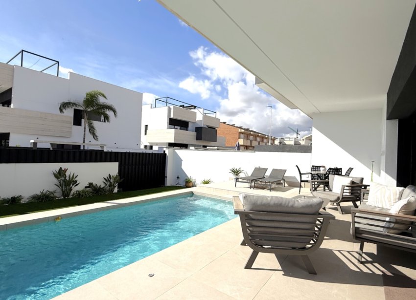 Resale - Apartment - Pilar de la Horadada - Costa Blanca