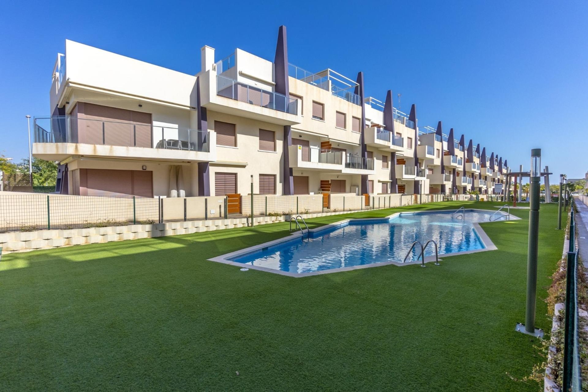 Resale - Apartment - Pilar de la Horadada - Mil Palmeras