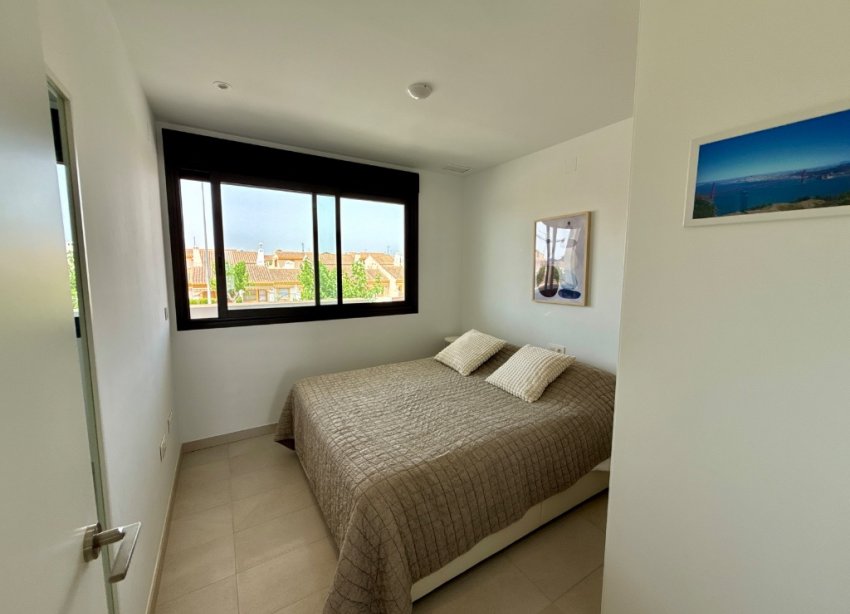 Resale - Apartment - Pilar de la Horadada - Mil Palmeras