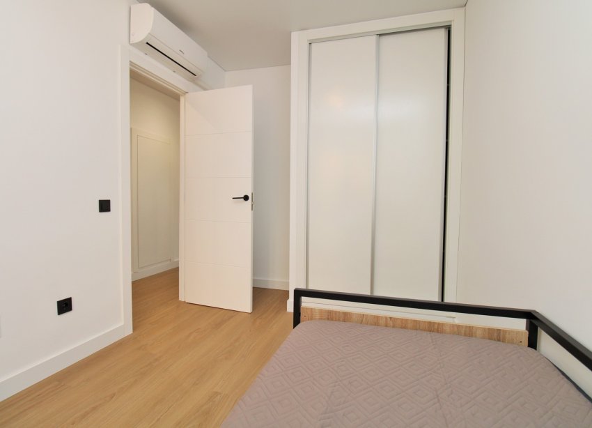 Resale - Apartment - Pilar de la Horadada - Torre de la Horadada