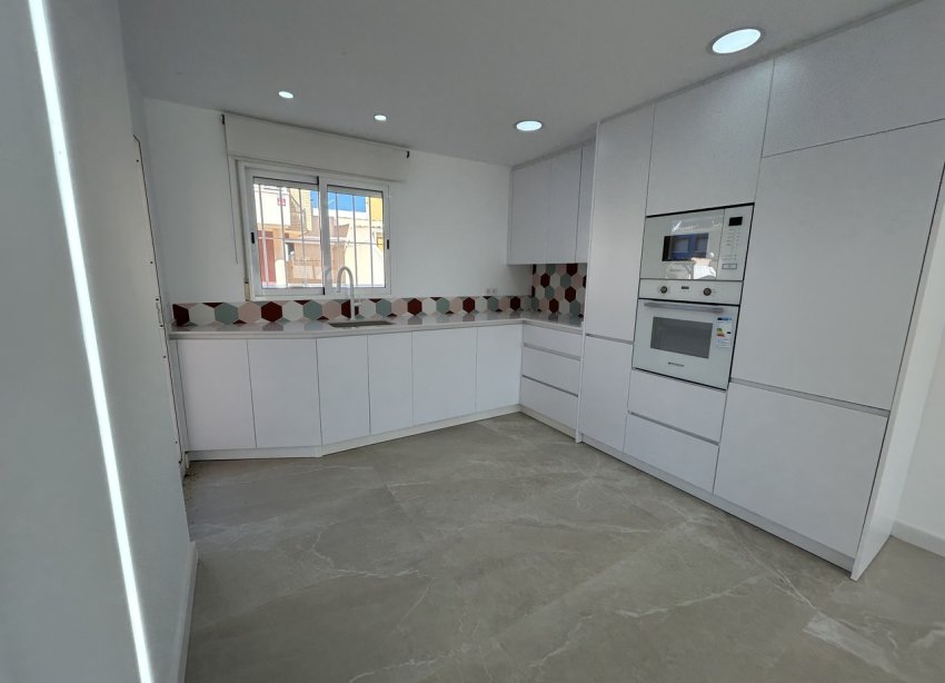 Resale - Apartment - Pilar de la Horadada