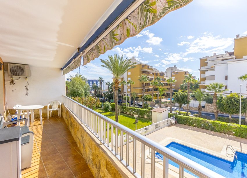 Resale - Apartment - Punta Prima - El Acequión