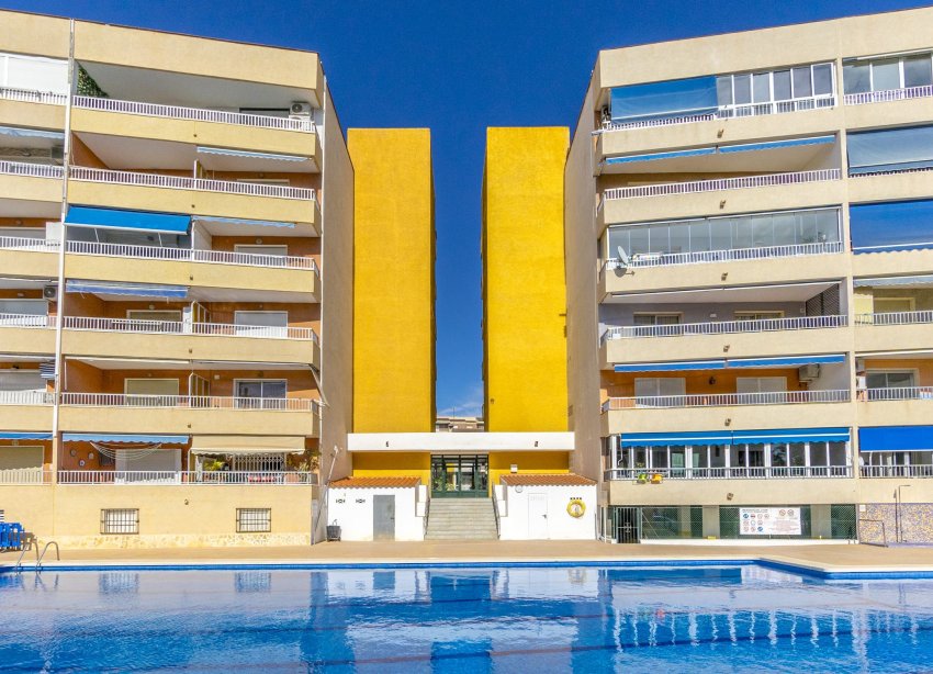 Resale - Apartment - Punta Prima - El Acequión