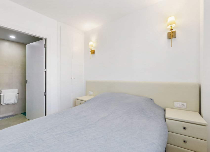 Resale - Apartment - Punta Prima - La Recoleta