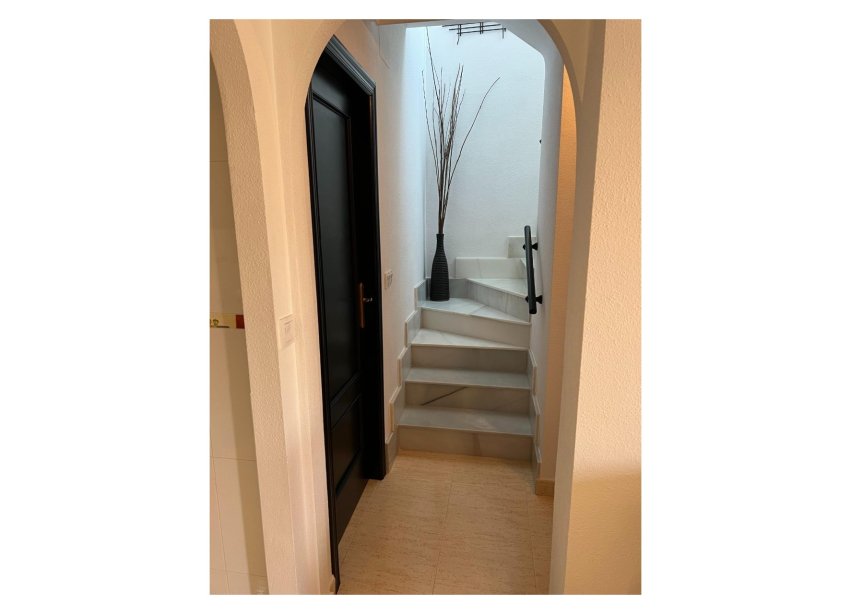 Resale - Apartment - Punta Prima