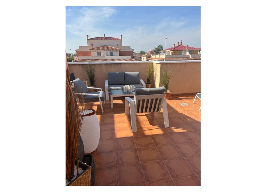 Resale - Apartment - Punta Prima