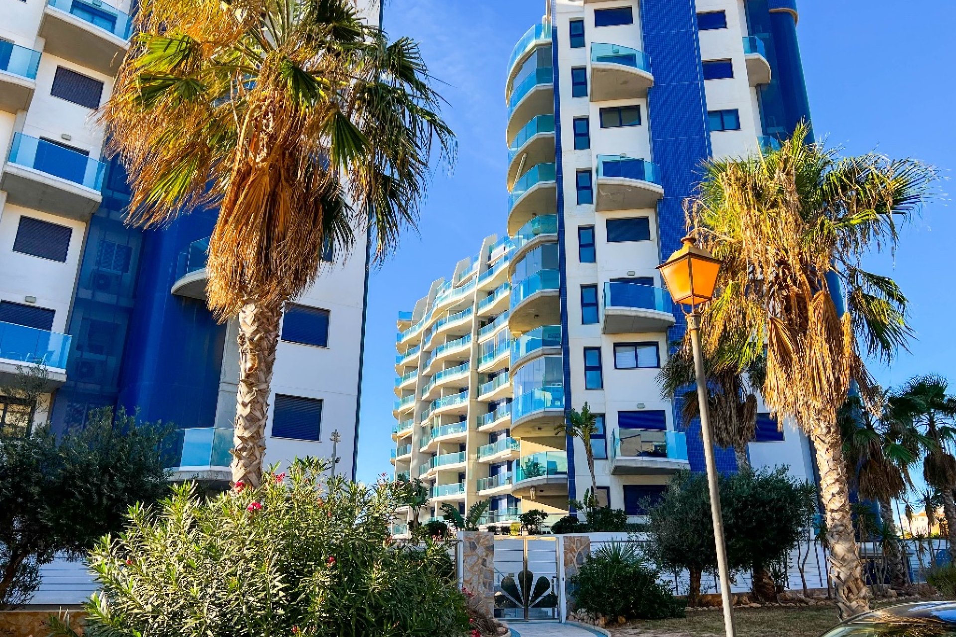 Resale - Apartment - Punta Prima