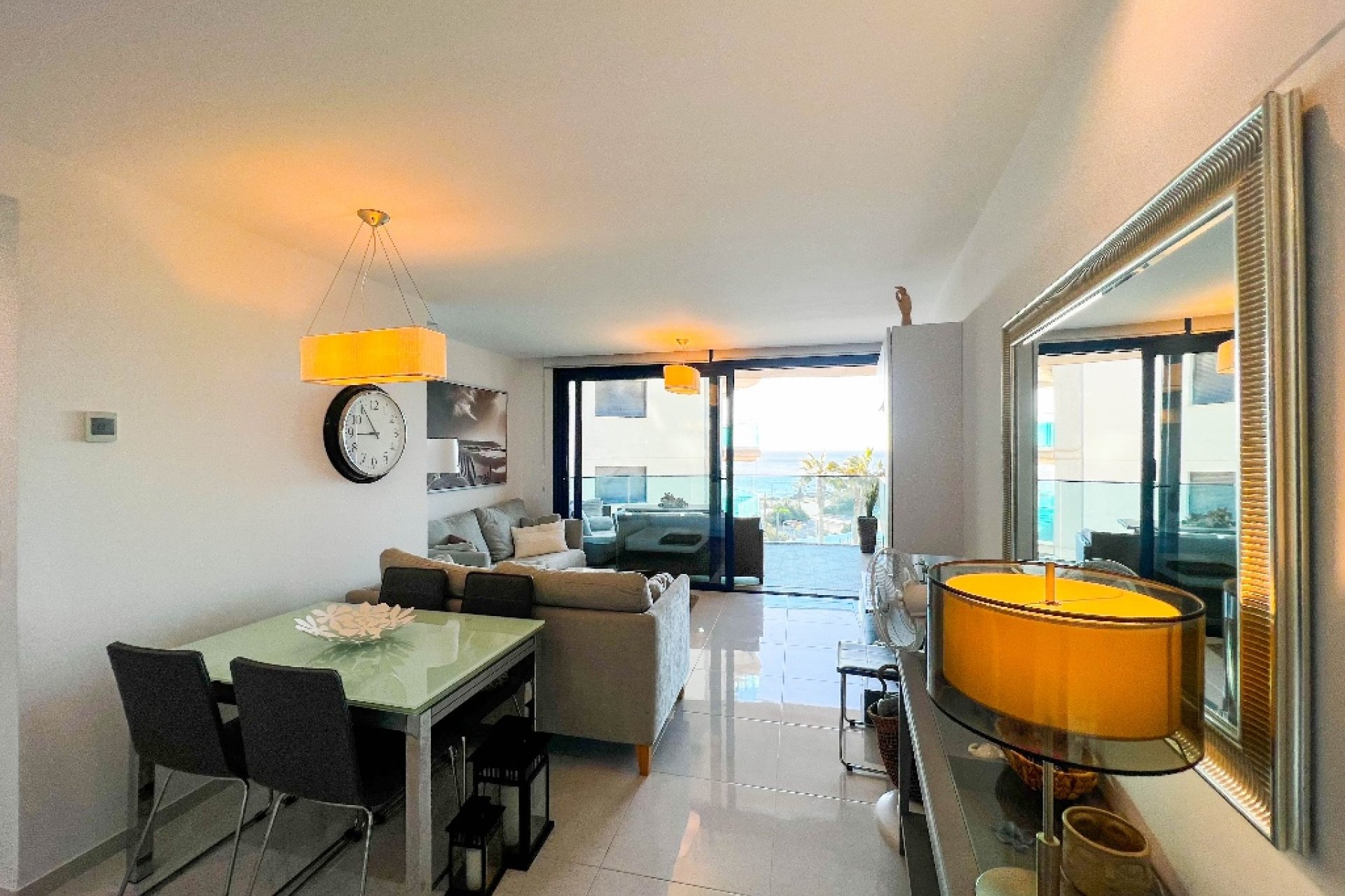 Resale - Apartment - Punta Prima