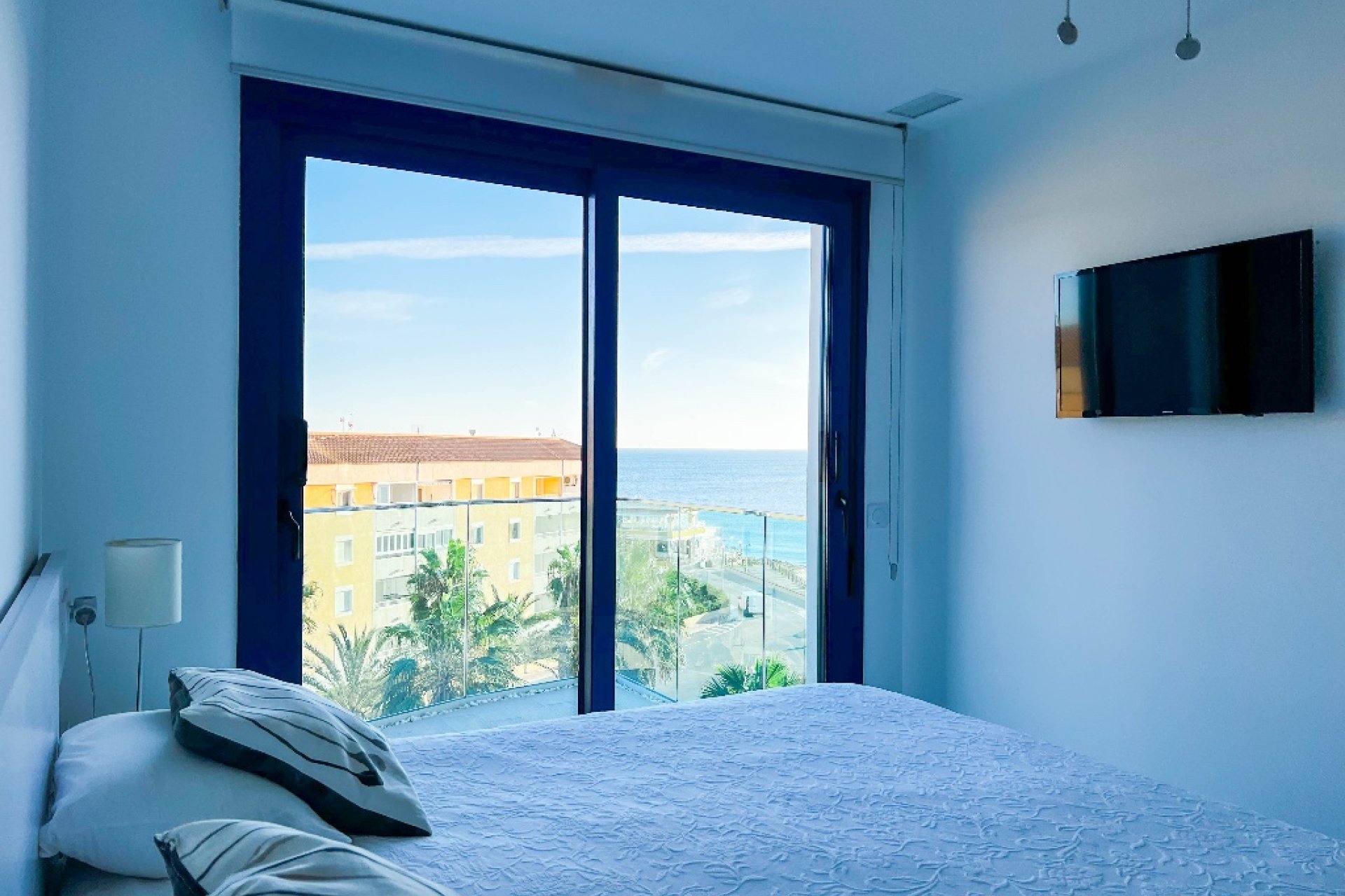 Resale - Apartment - Punta Prima