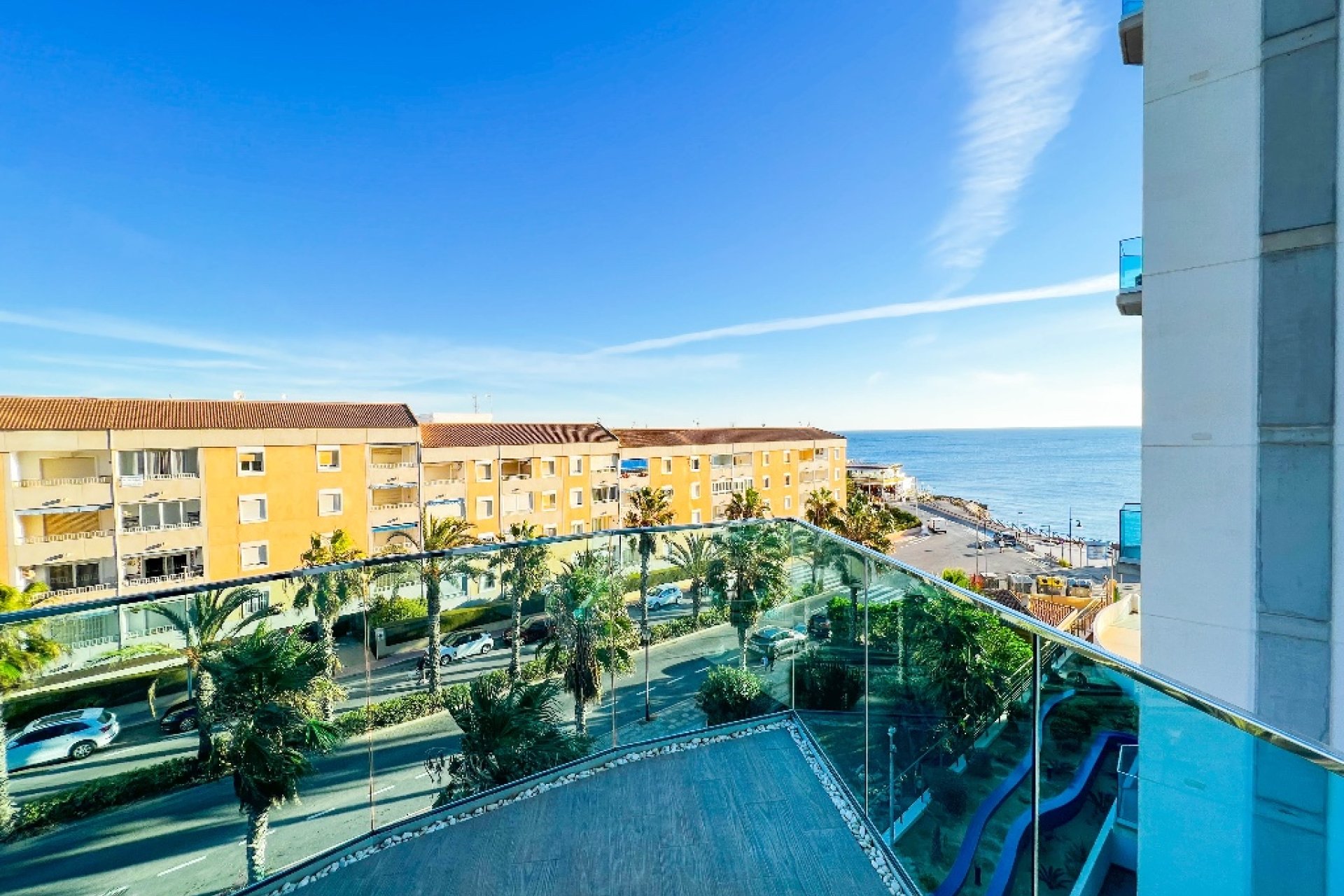 Resale - Apartment - Punta Prima