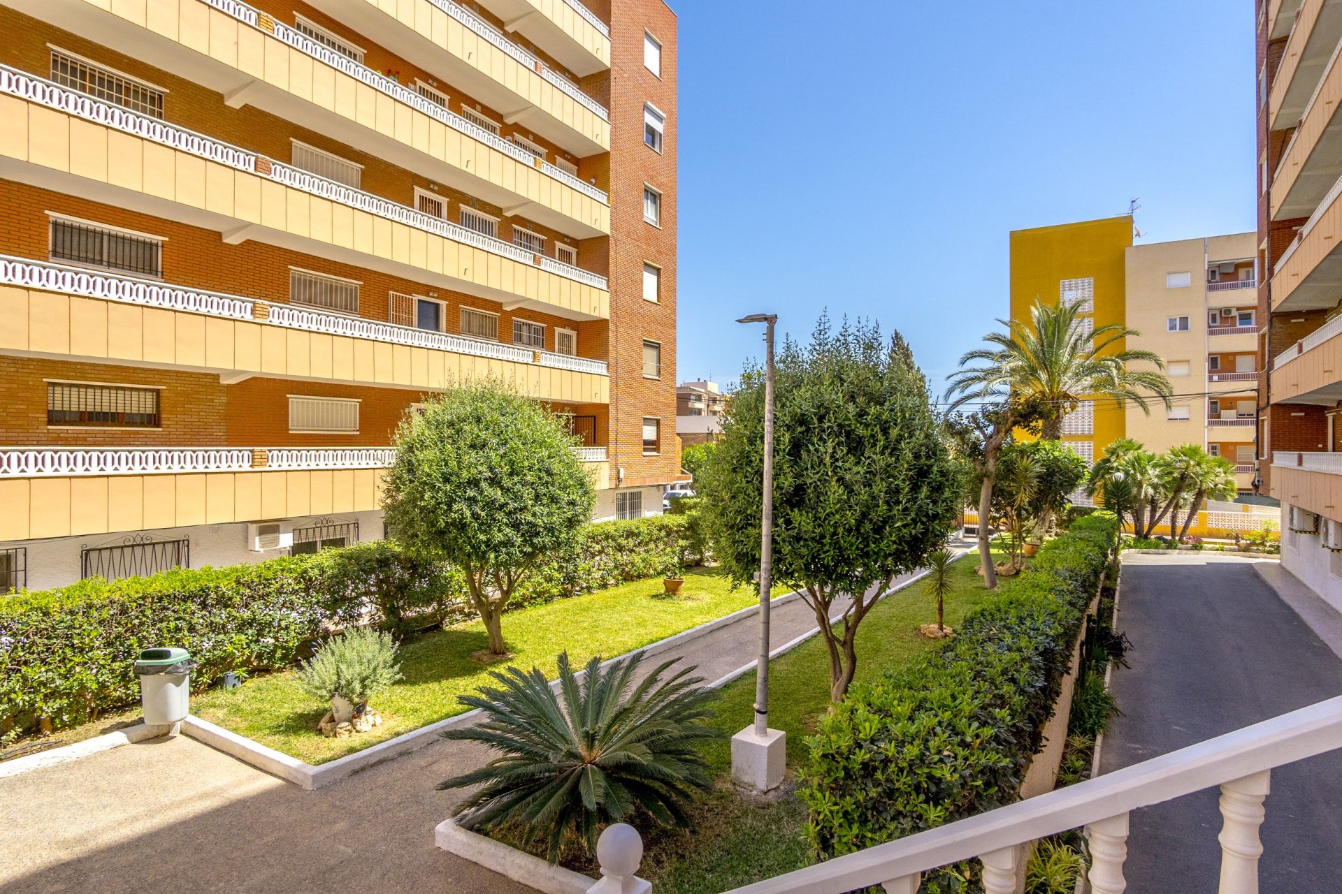 Resale - Apartment - Punta Prima