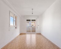 Resale - Apartment - Punta Prima