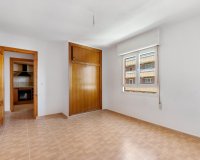 Resale - Apartment - Punta Prima