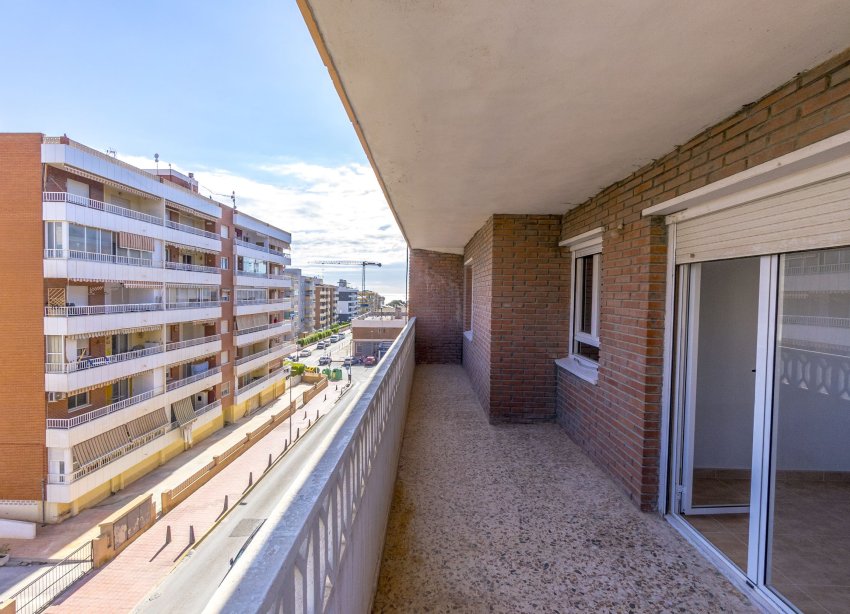 Resale - Apartment - Punta Prima