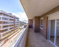 Resale - Apartment - Punta Prima