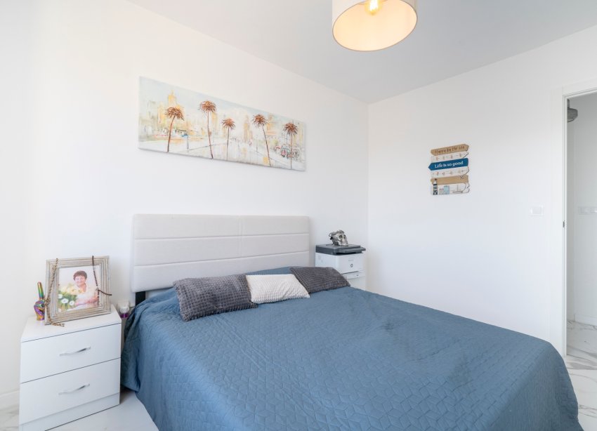 Resale - Apartment - Punta Prima