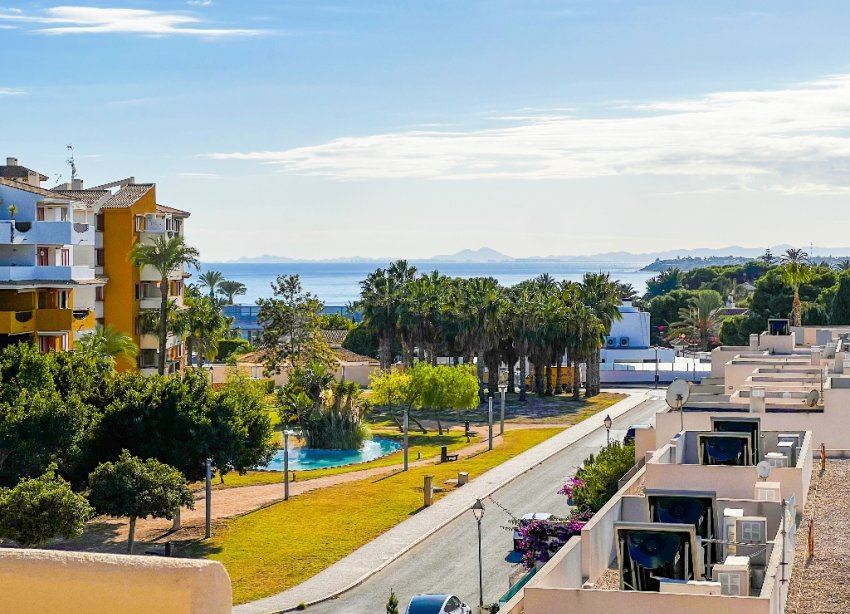 Resale - Apartment - Punta Prima