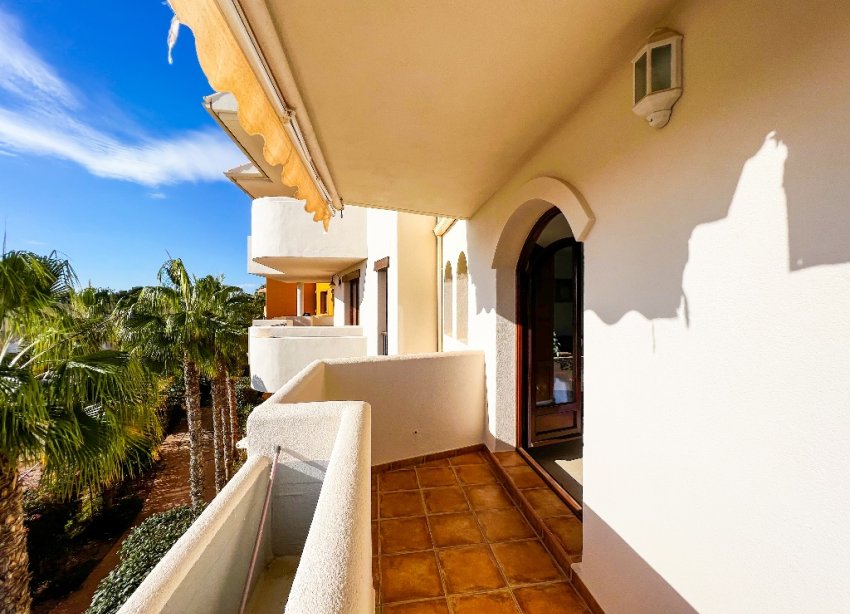 Resale - Apartment - Punta Prima