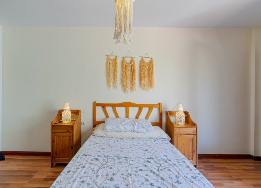 Resale - Apartment - Punta Prima