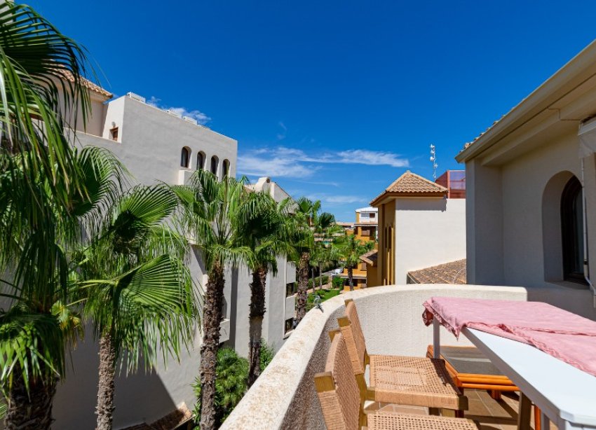 Resale - Apartment - Punta Prima