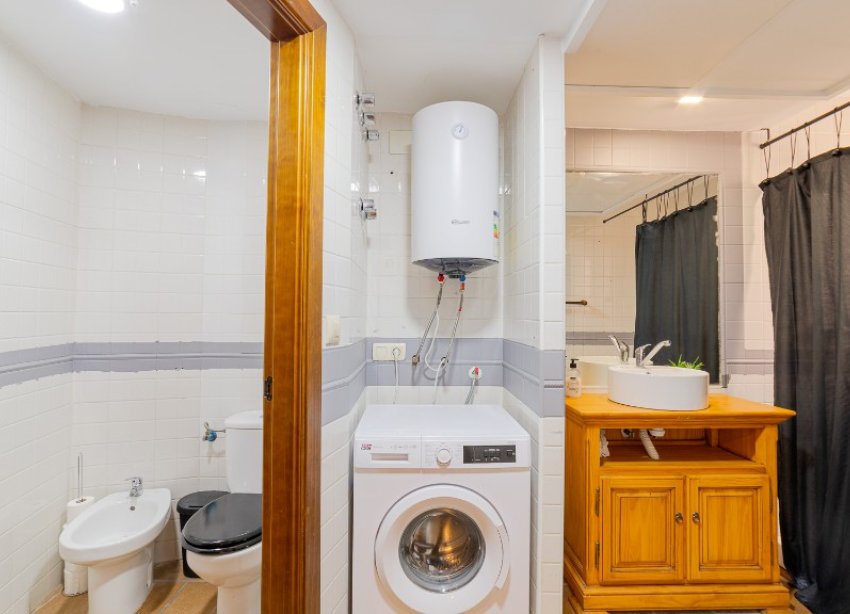 Resale - Apartment - Punta Prima