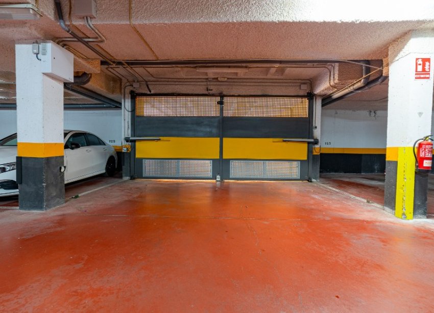 Resale - Apartment - Punta Prima