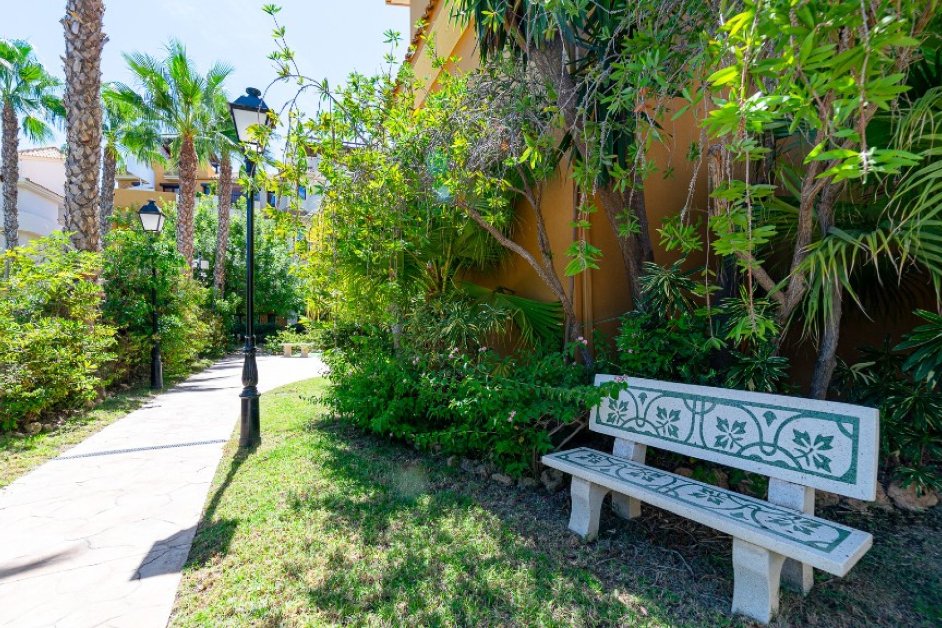 Resale - Apartment - Punta Prima