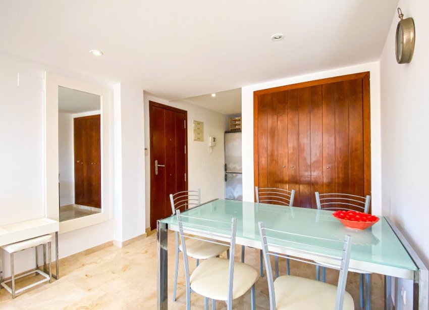 Resale - Apartment - Punta Prima