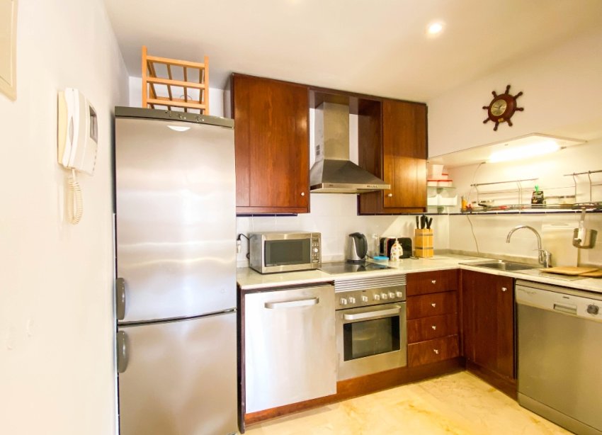 Resale - Apartment - Punta Prima