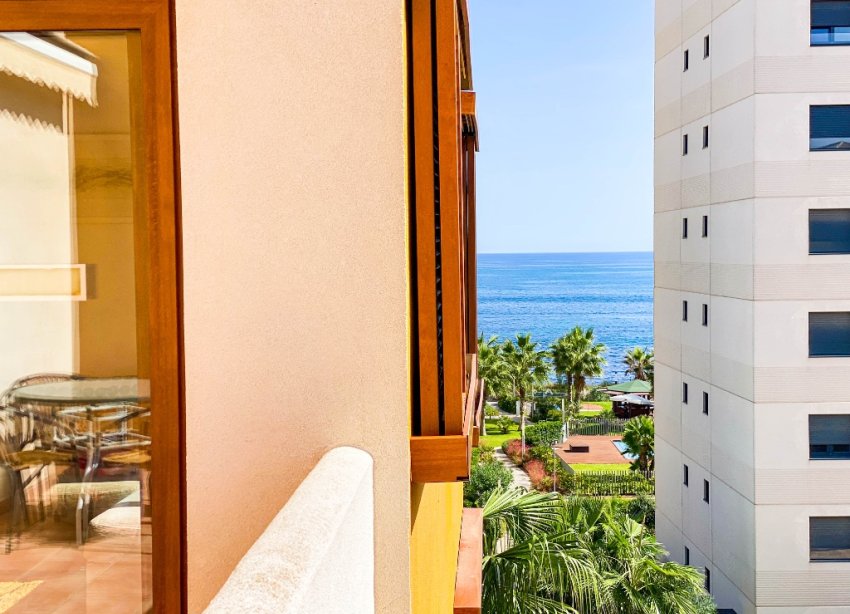 Resale - Apartment - Punta Prima