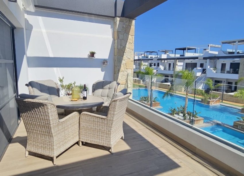 Resale - Apartment - Punta Prima