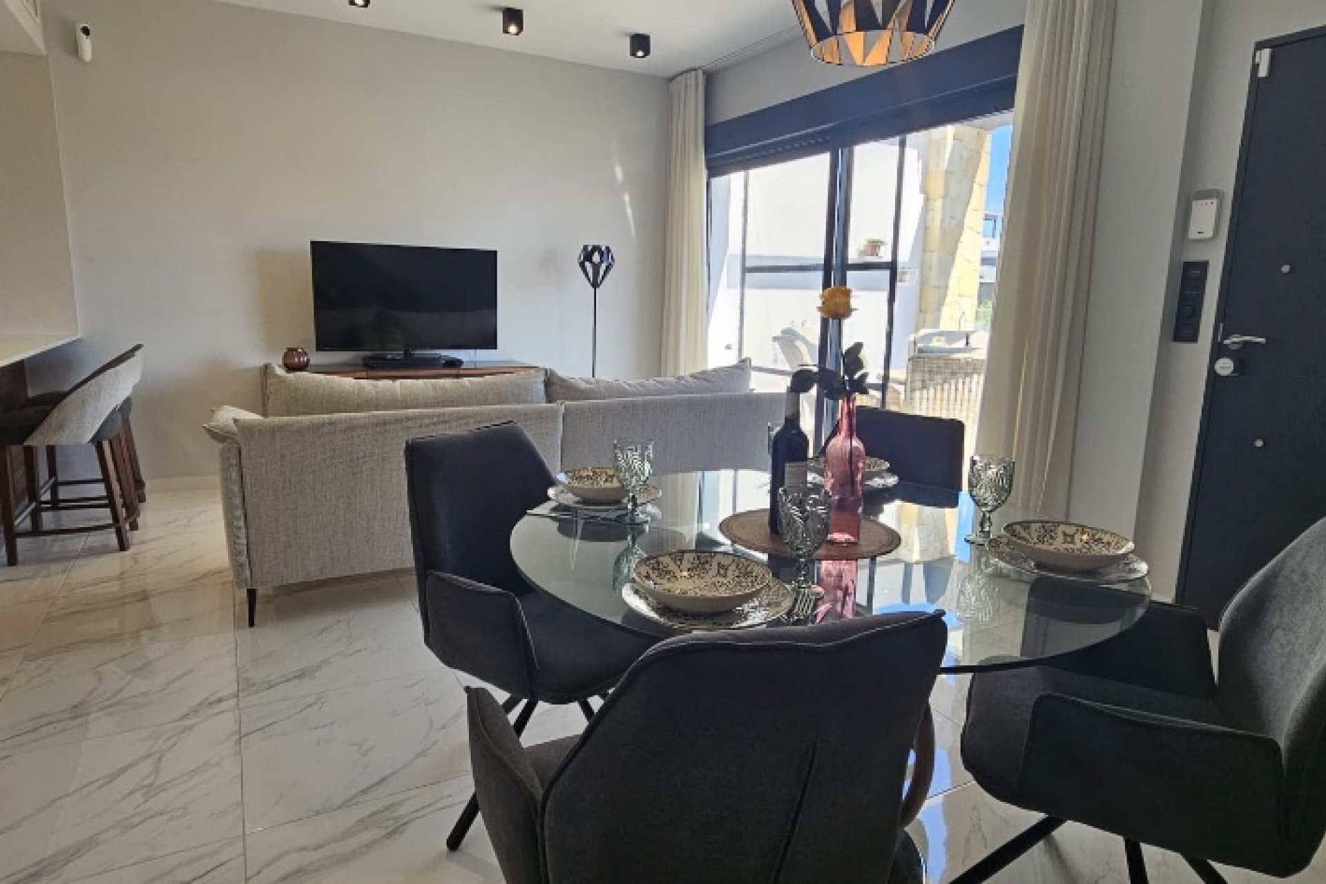 Resale - Apartment - Punta Prima