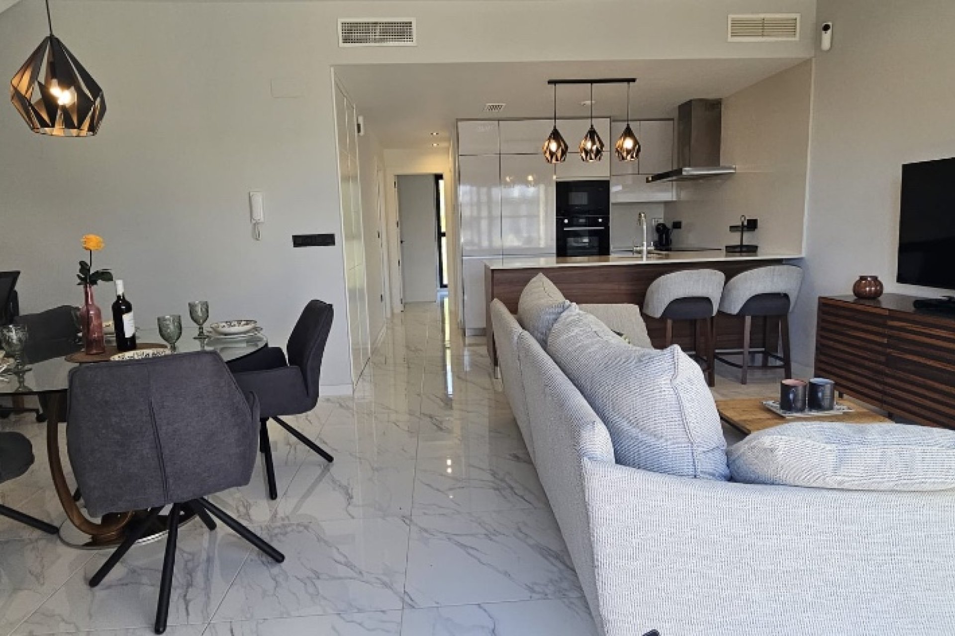 Resale - Apartment - Punta Prima