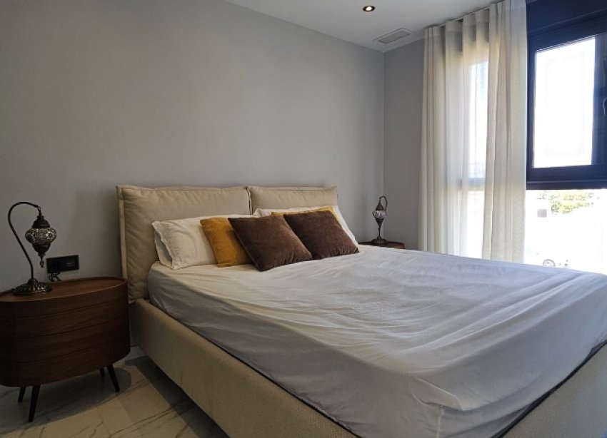 Resale - Apartment - Punta Prima