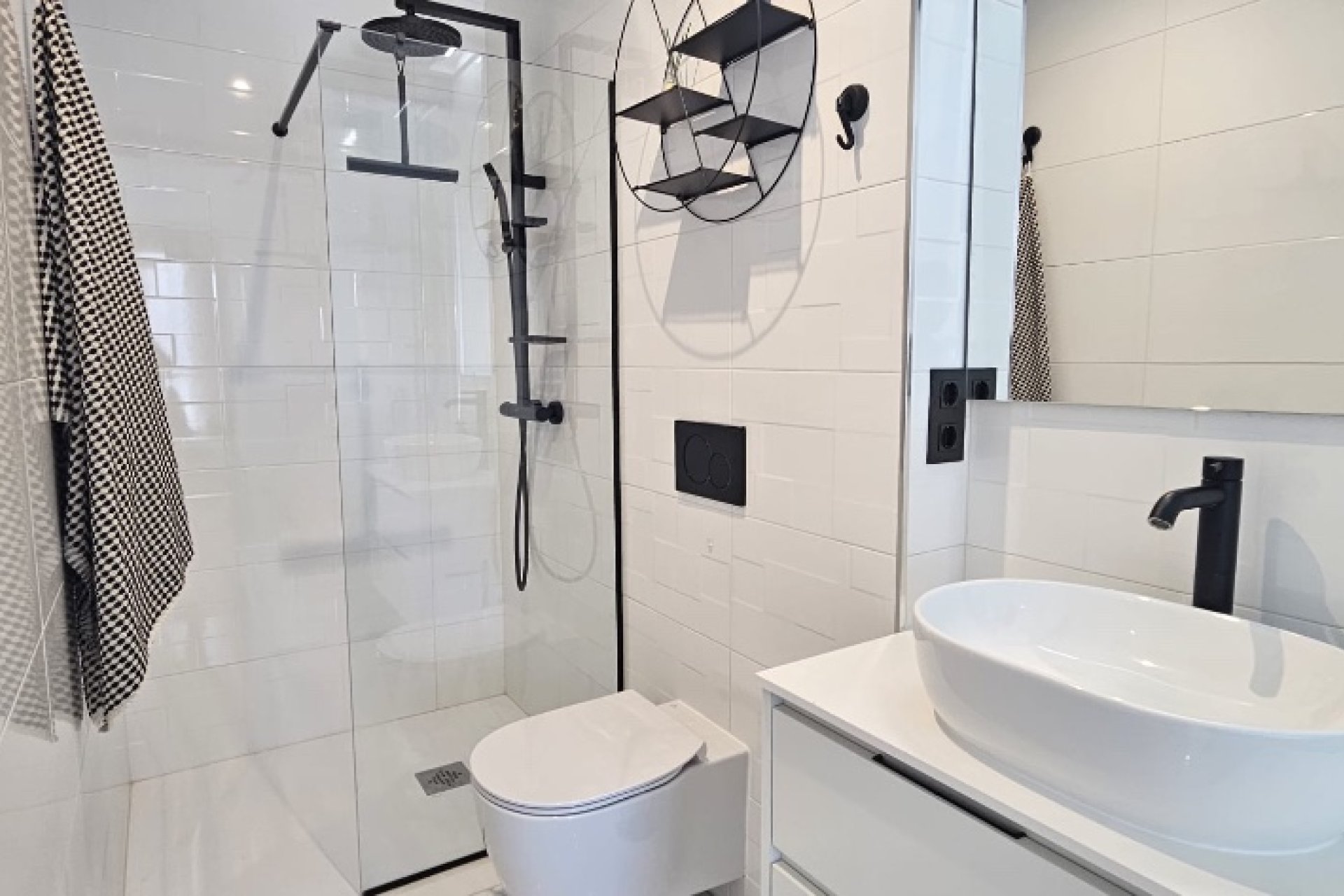 Resale - Apartment - Punta Prima