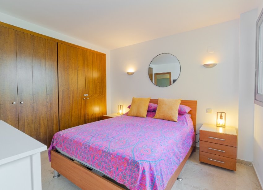 Resale - Apartment - Punta Prima