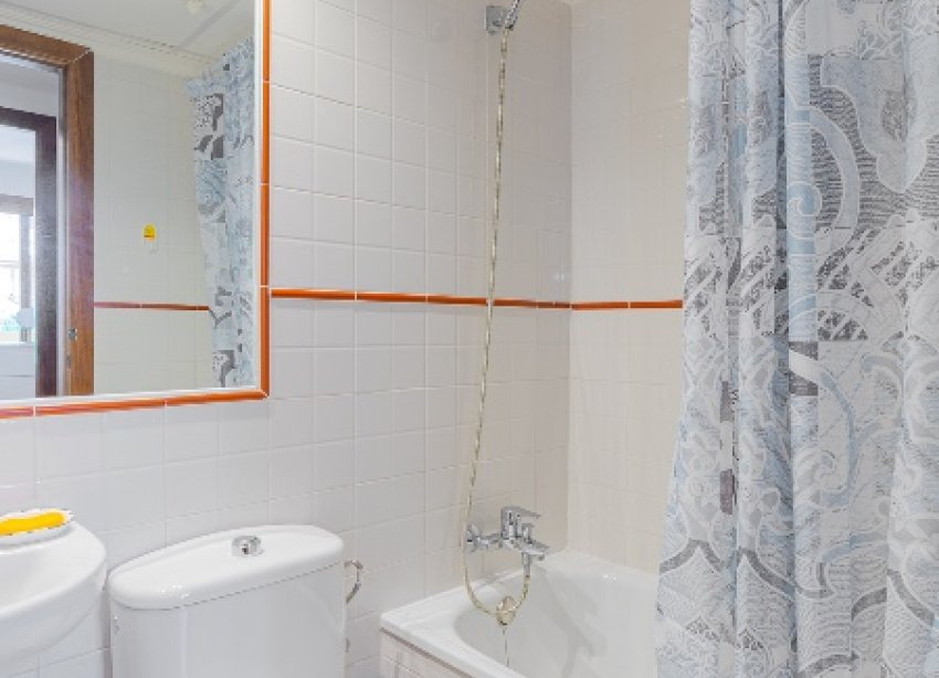 Resale - Apartment - Punta Prima