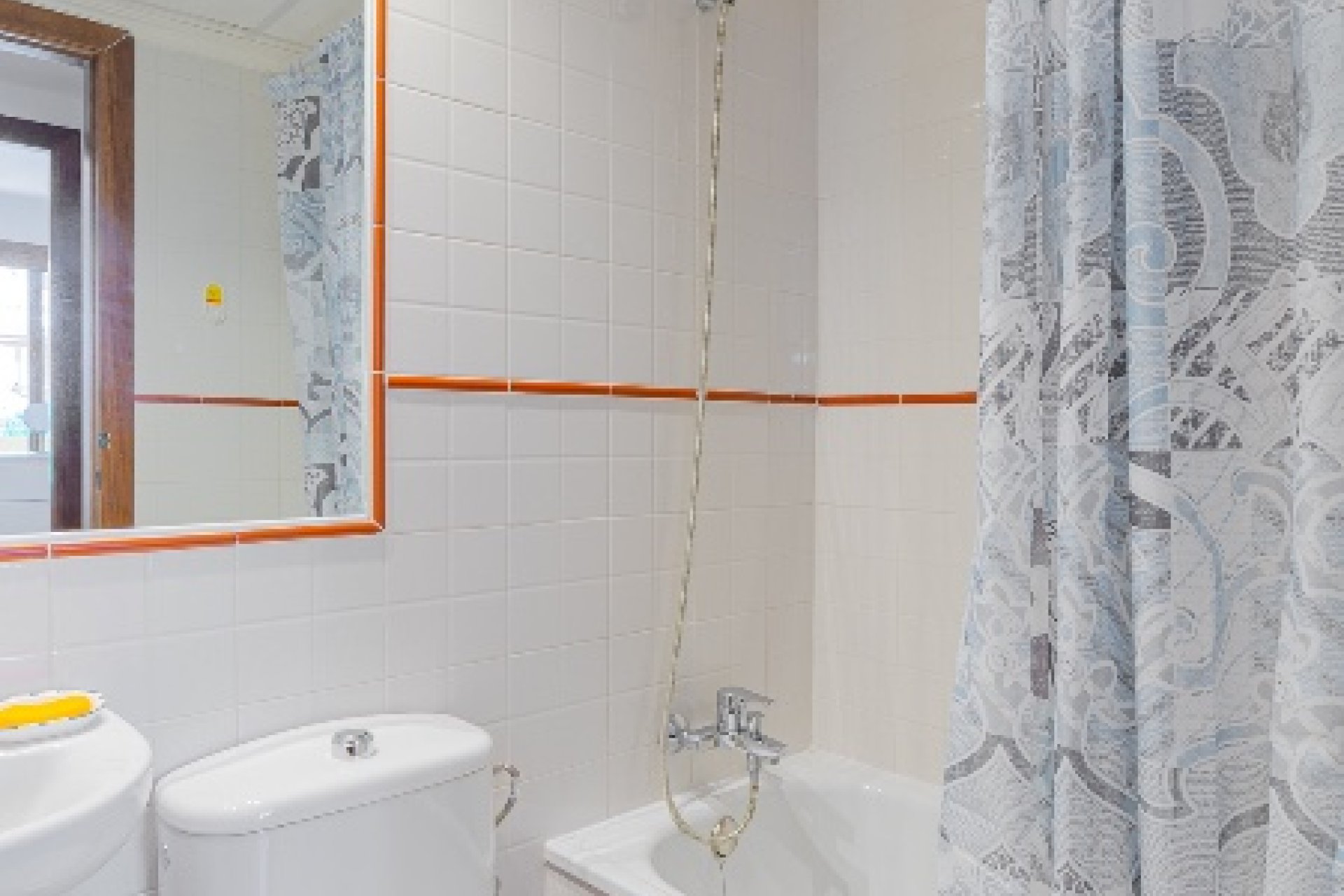 Resale - Apartment - Punta Prima