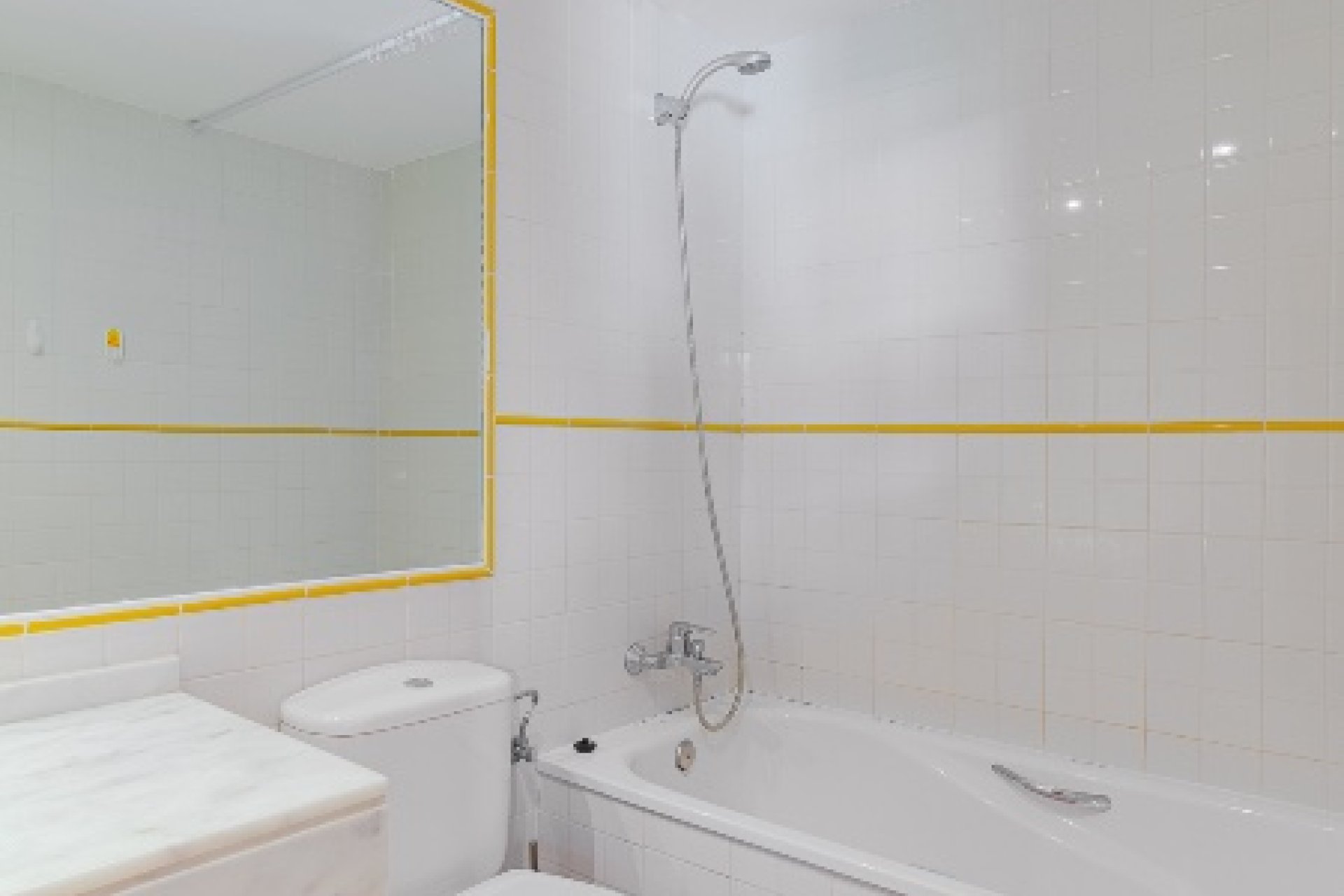 Resale - Apartment - Punta Prima