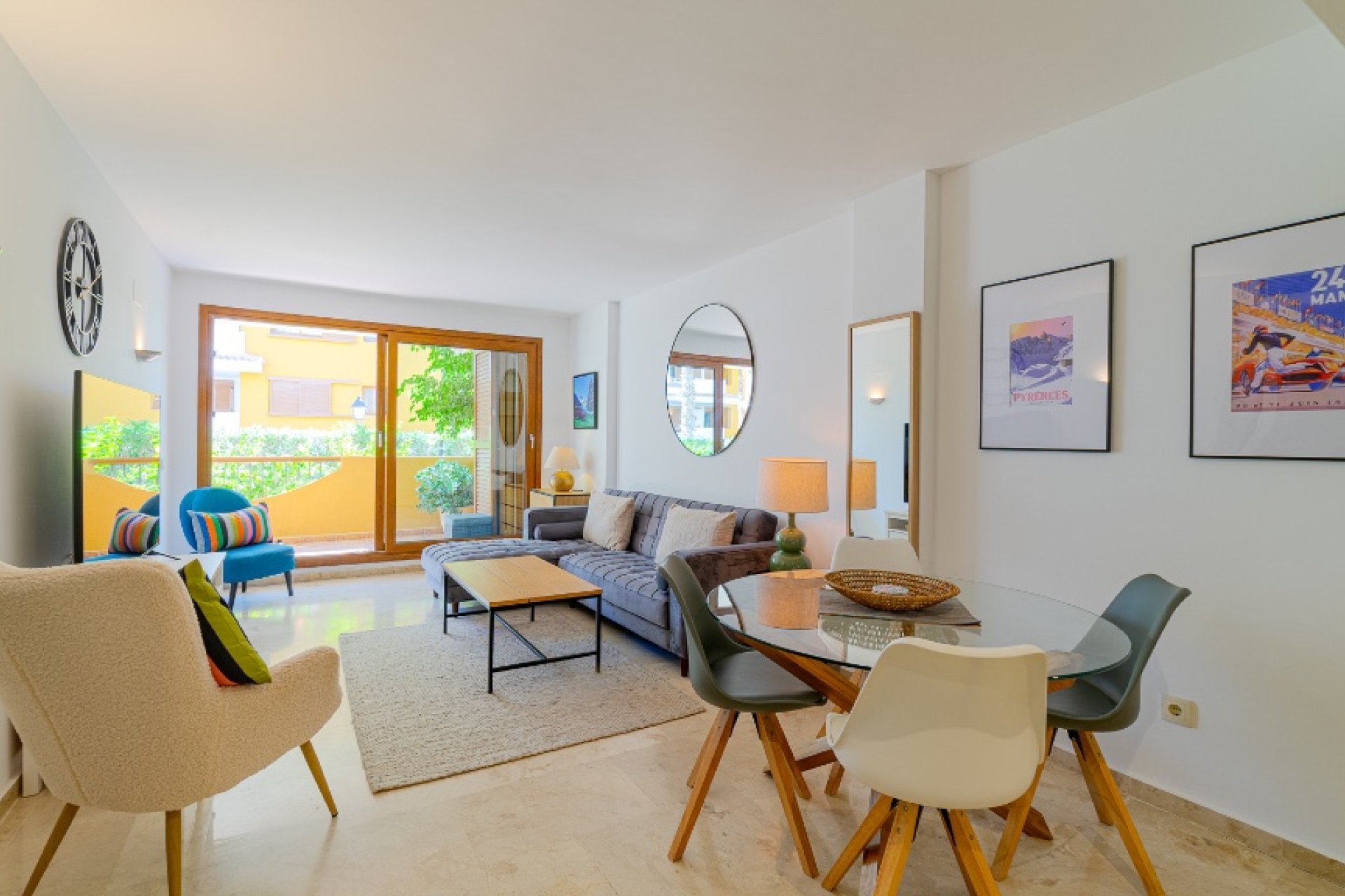 Resale - Apartment - Punta Prima