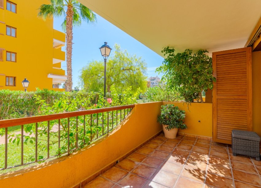 Resale - Apartment - Punta Prima