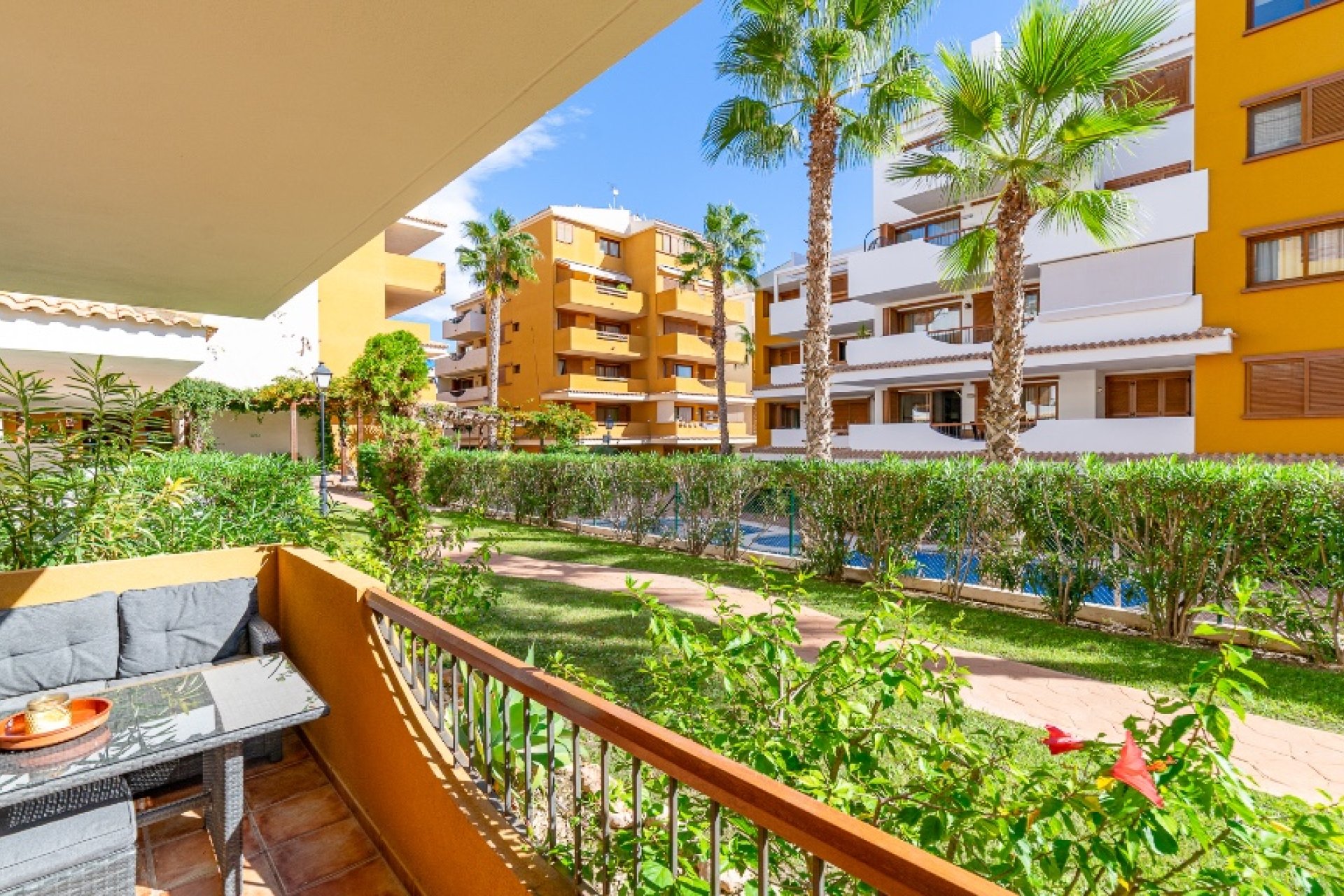 Resale - Apartment - Punta Prima