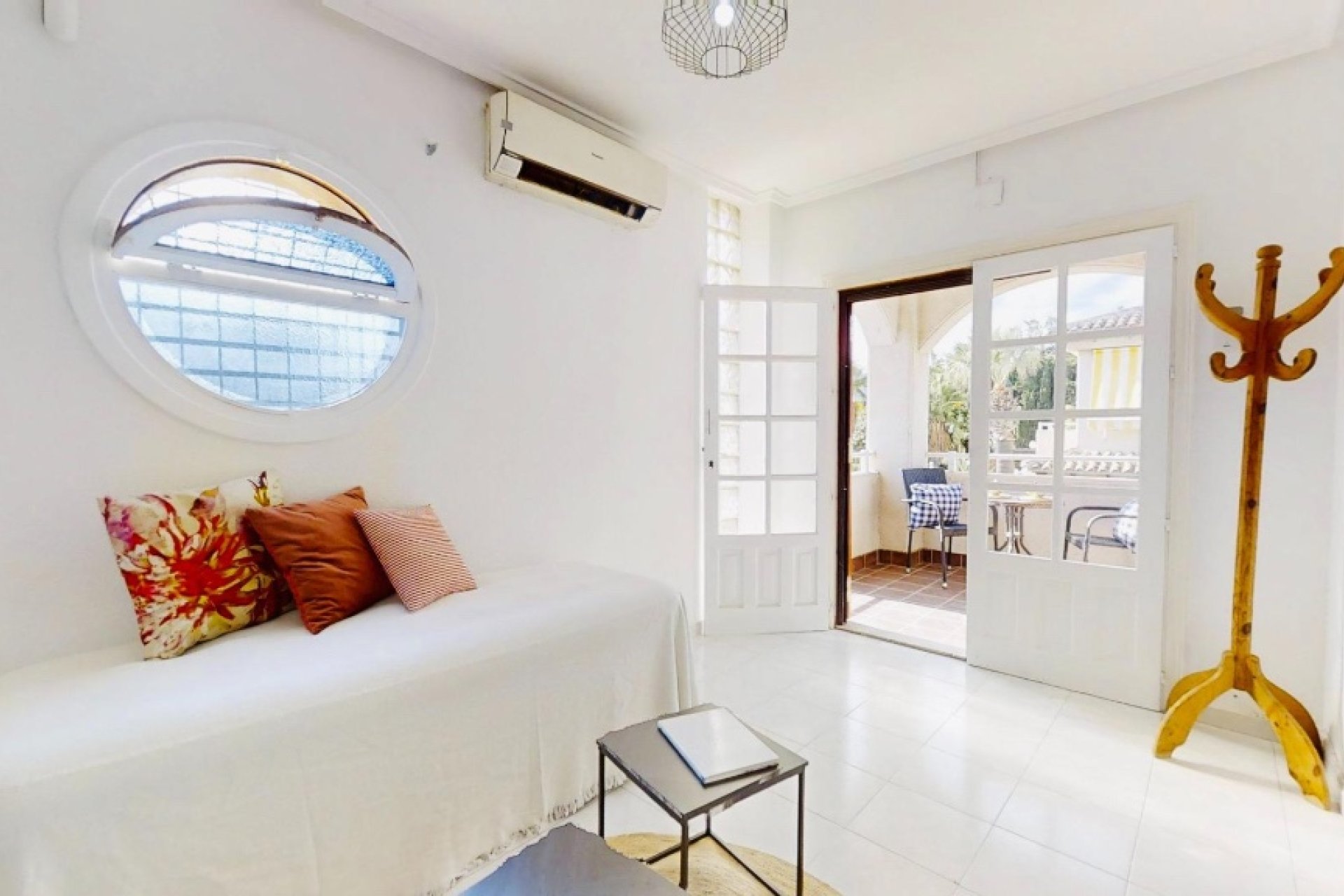 Resale - Apartment - Punta Prima