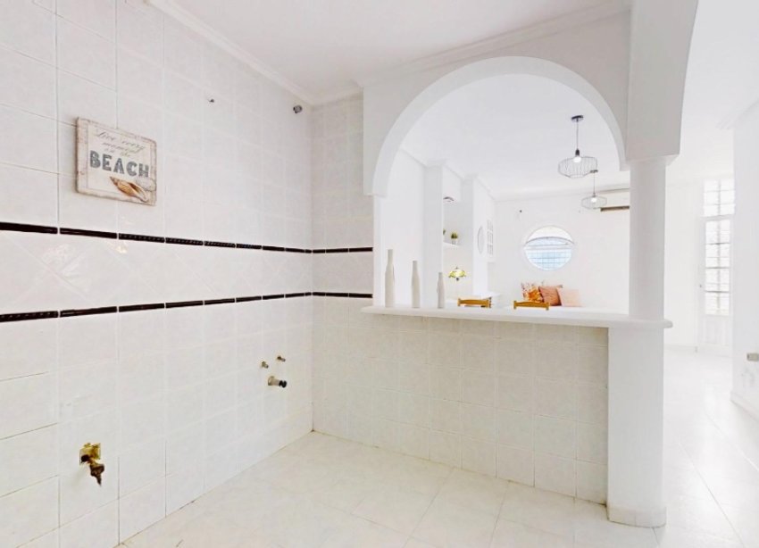 Resale - Apartment - Punta Prima