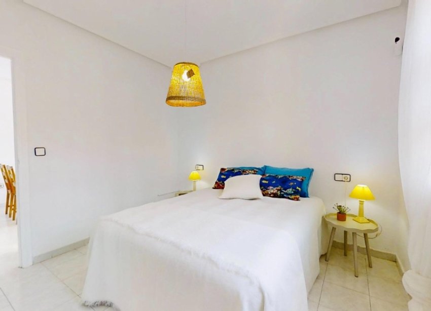 Resale - Apartment - Punta Prima