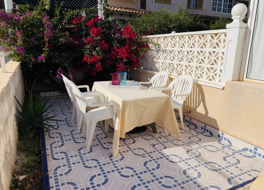 Resale - Apartment - Punta Prima