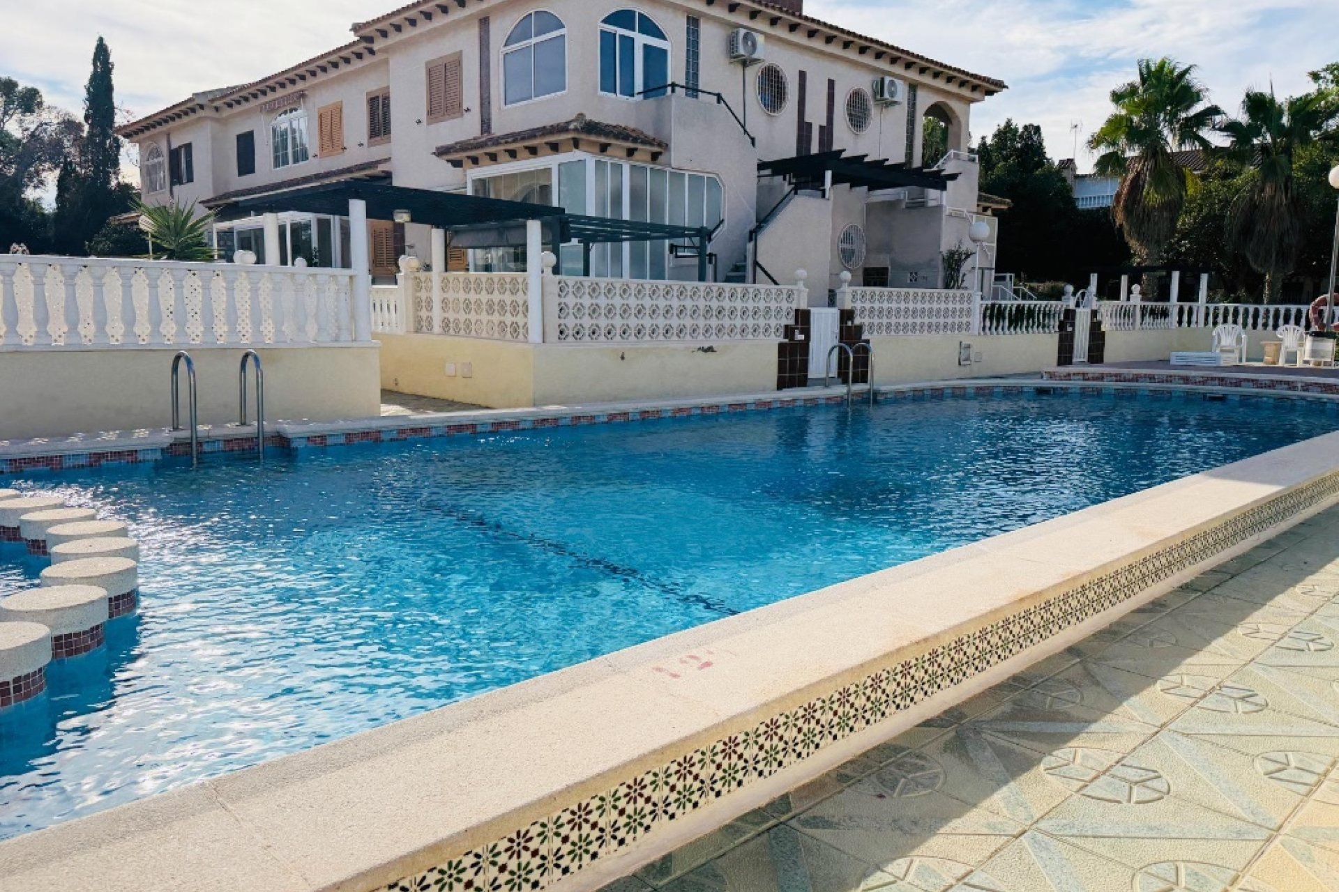 Resale - Apartment - Punta Prima